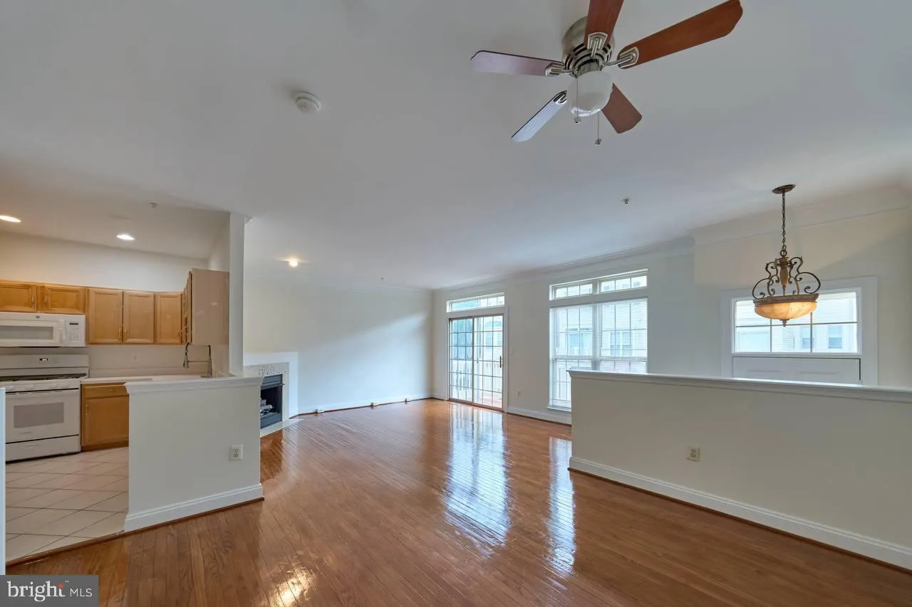 46358 PRYOR SQUARE, Sterling, VA 20165