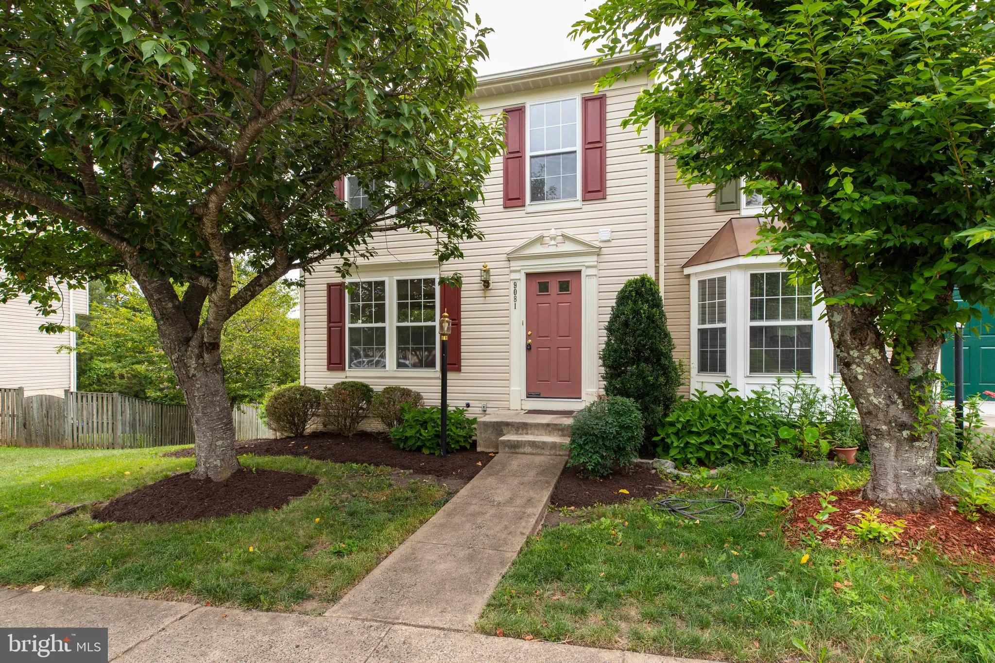 9081 FALCON GLEN COURT, Bristow, VA 20136