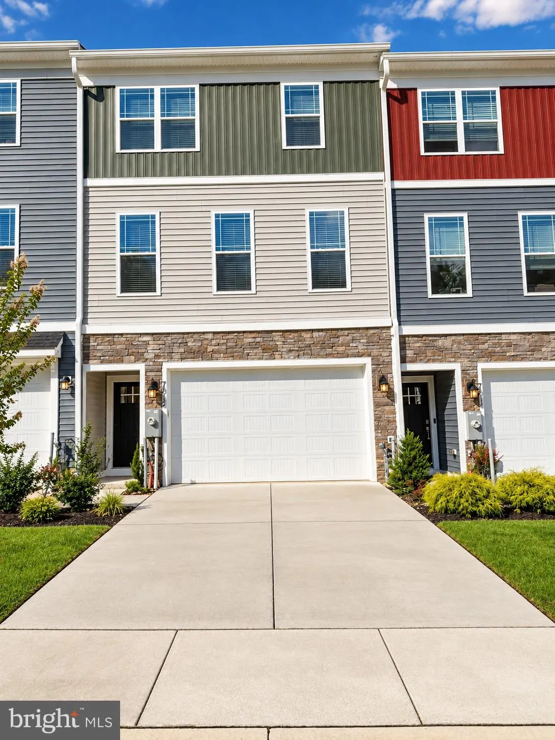 7812 WOLF RUN LANE, Severn, MD 21144
