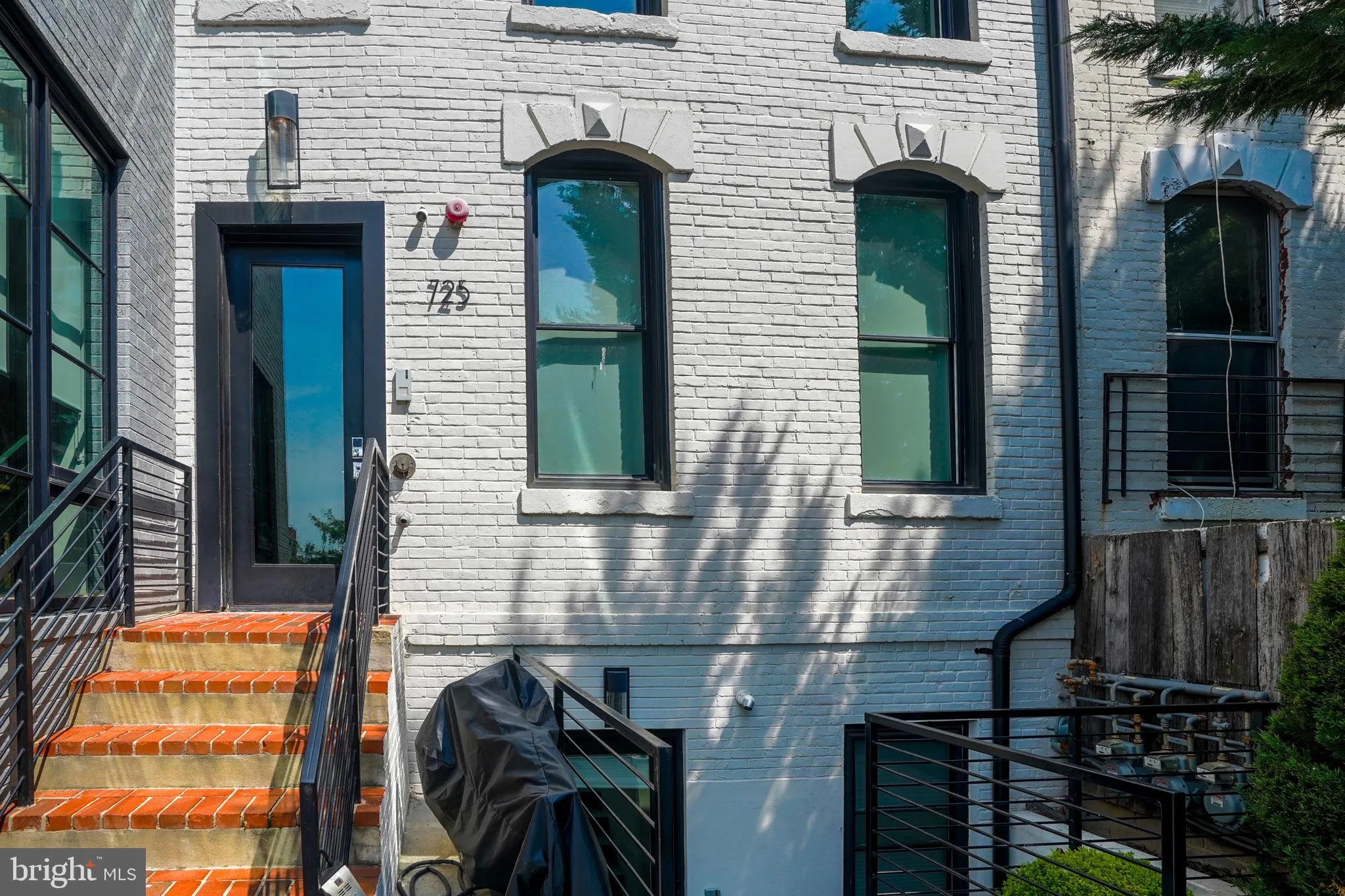 725 EUCLID STREET, Washington, DC 20001