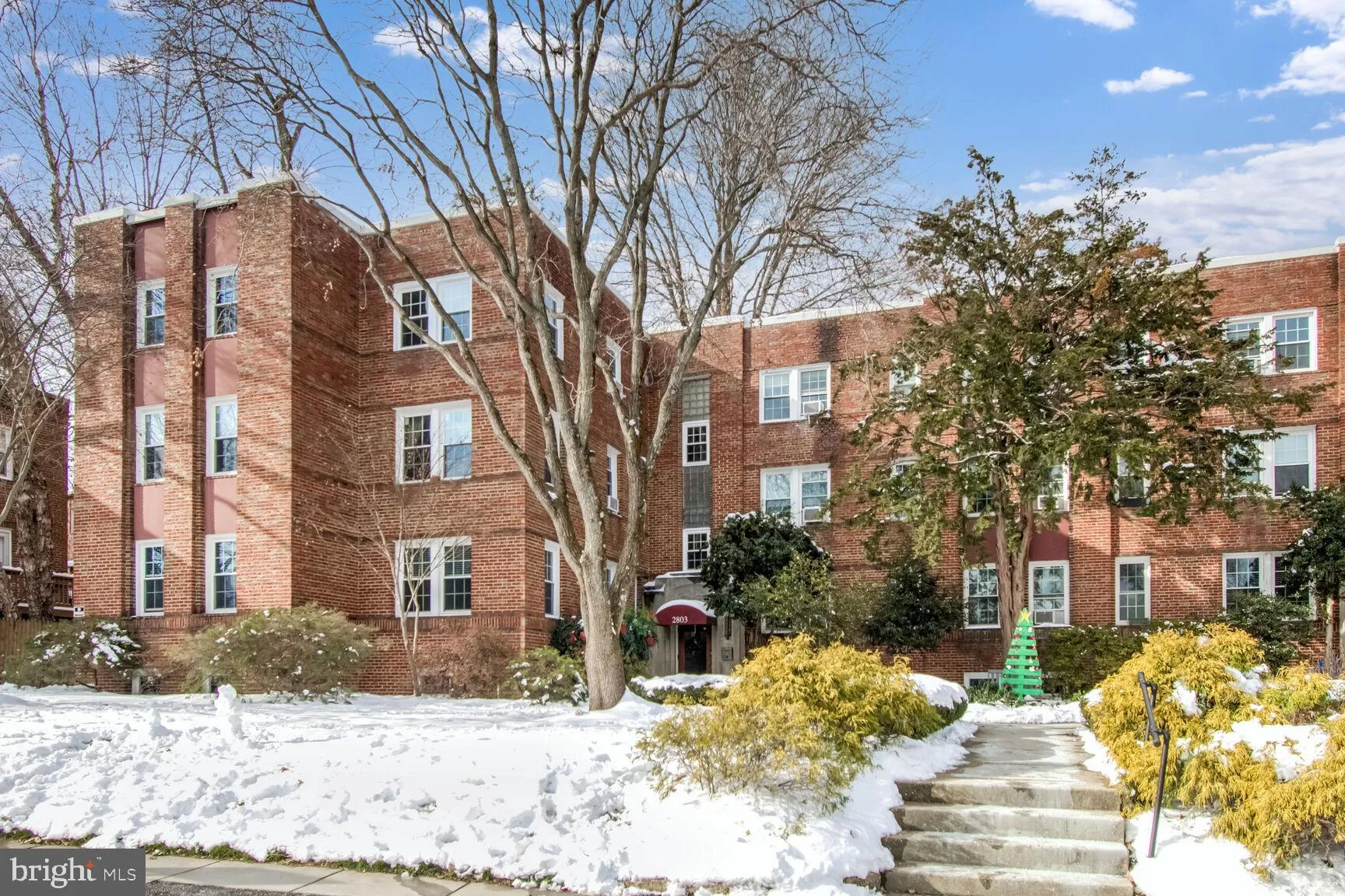 2803 CORTLAND PLACE, Washington, DC 20008