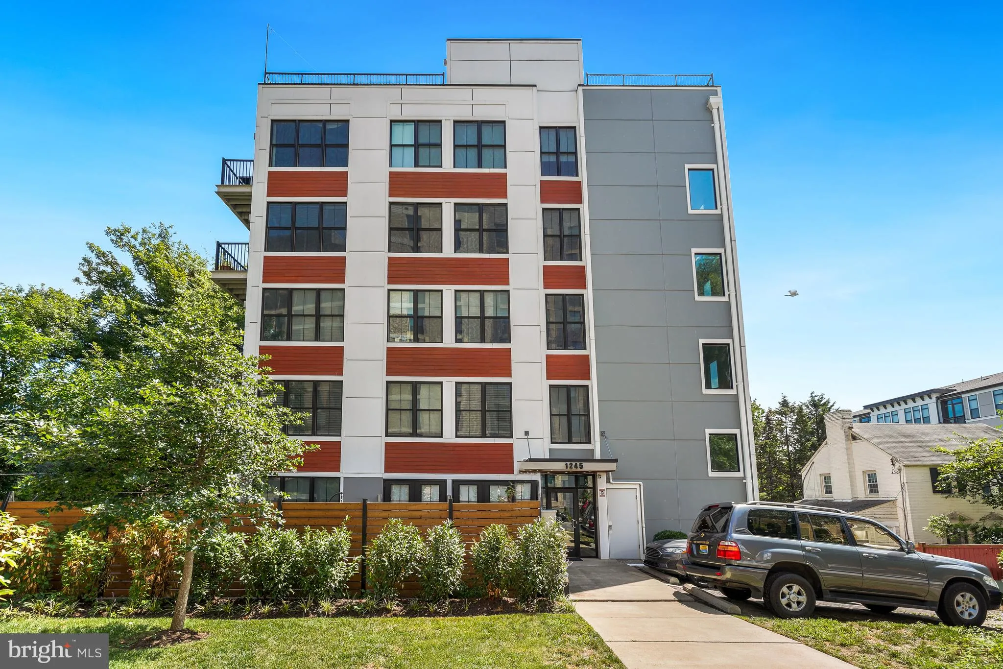 1245 PIERCE STREET, Arlington, VA 22209