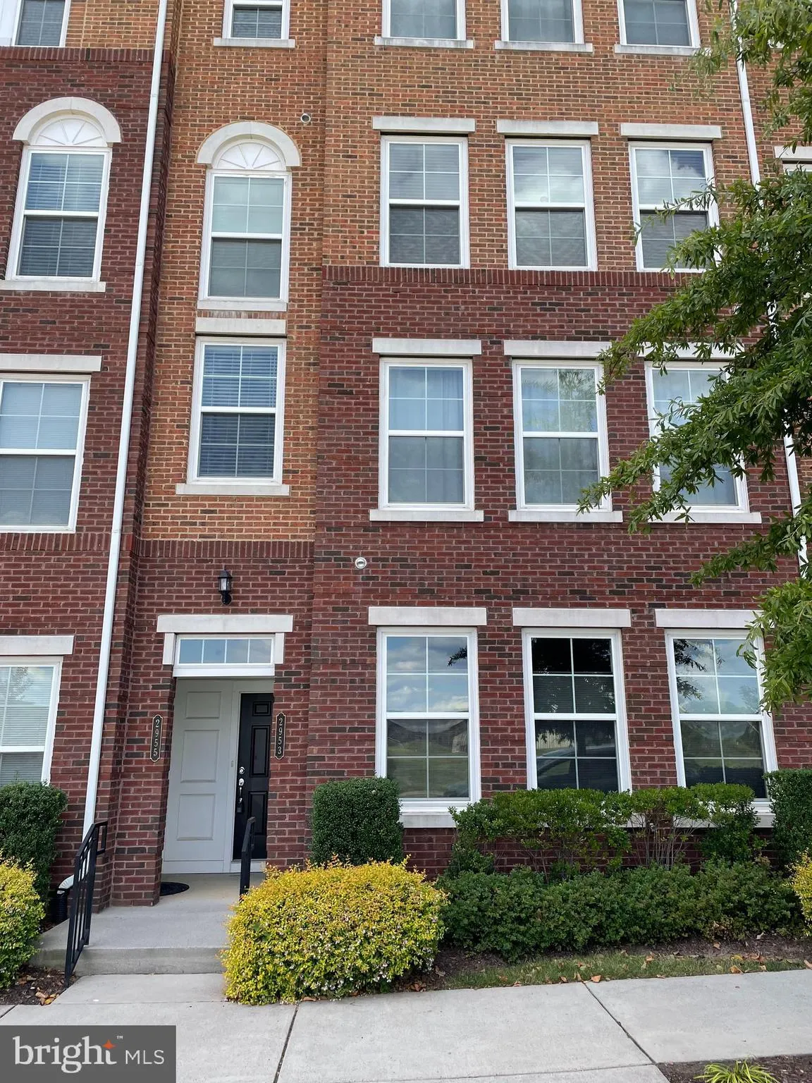2953 FINSBURY PLACE, Fairfax, VA 22031
