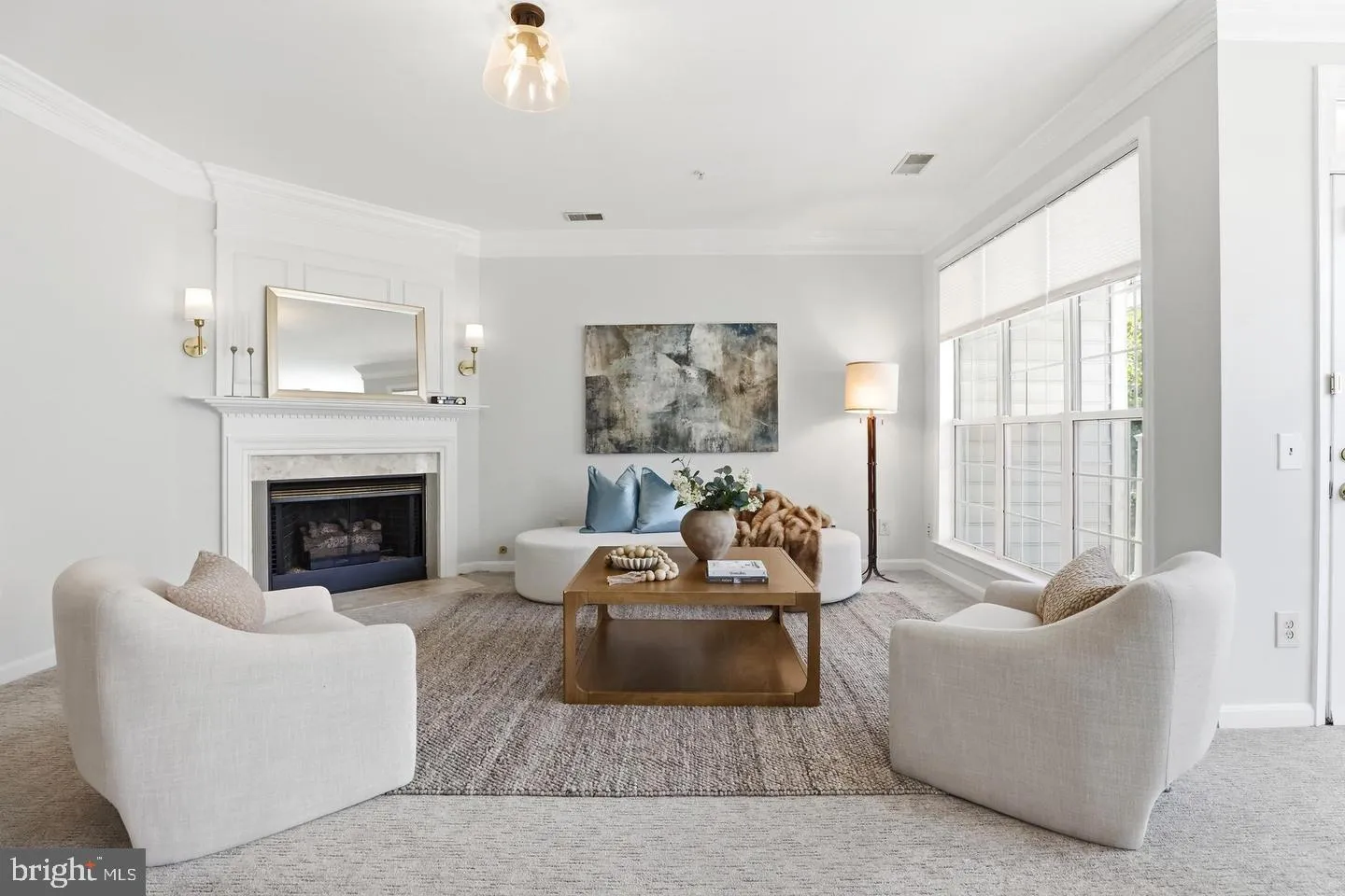 1734 KINGSGATE COURT, Alexandria, VA 22302
