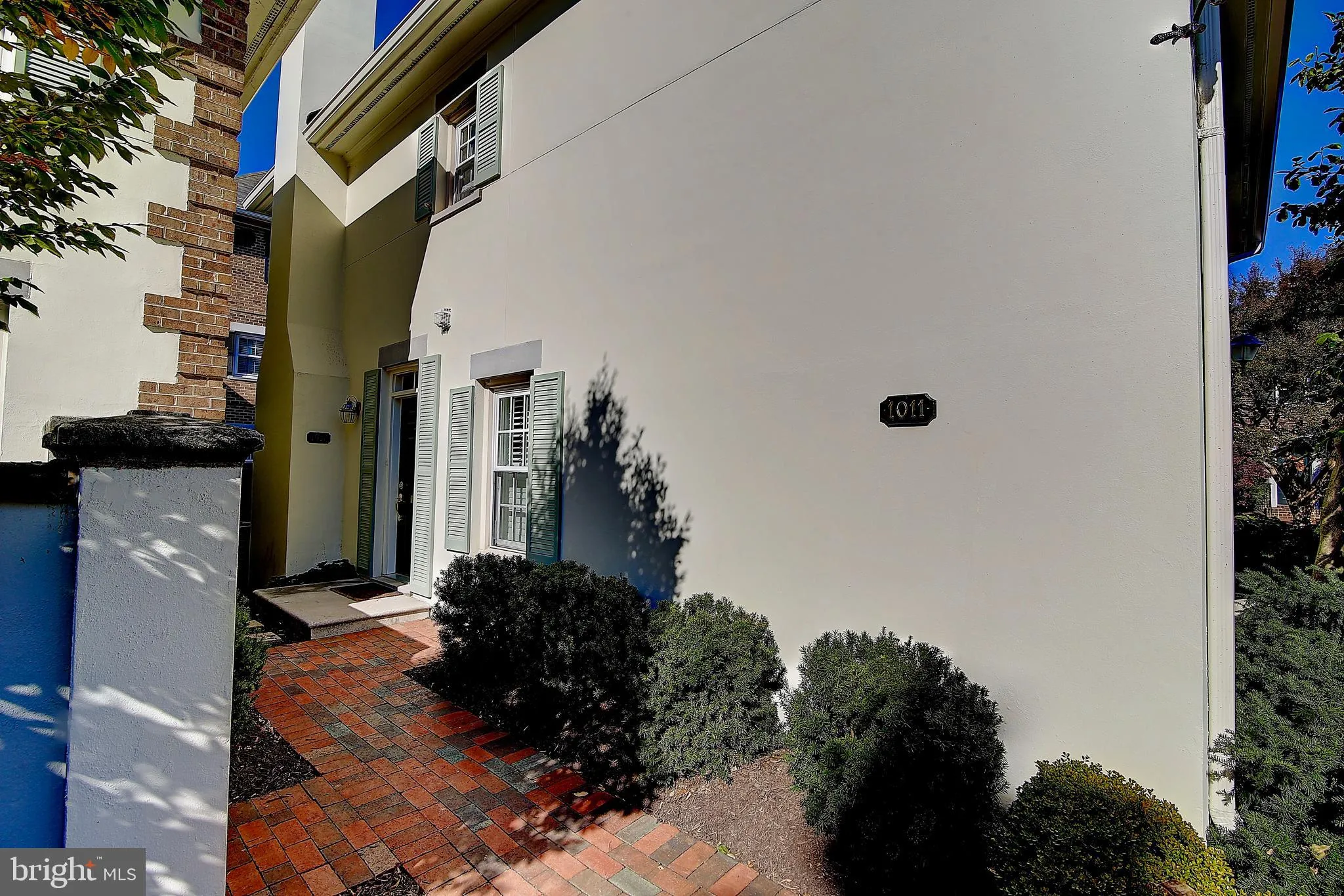 1011 PITT STREET, Alexandria, VA 22314