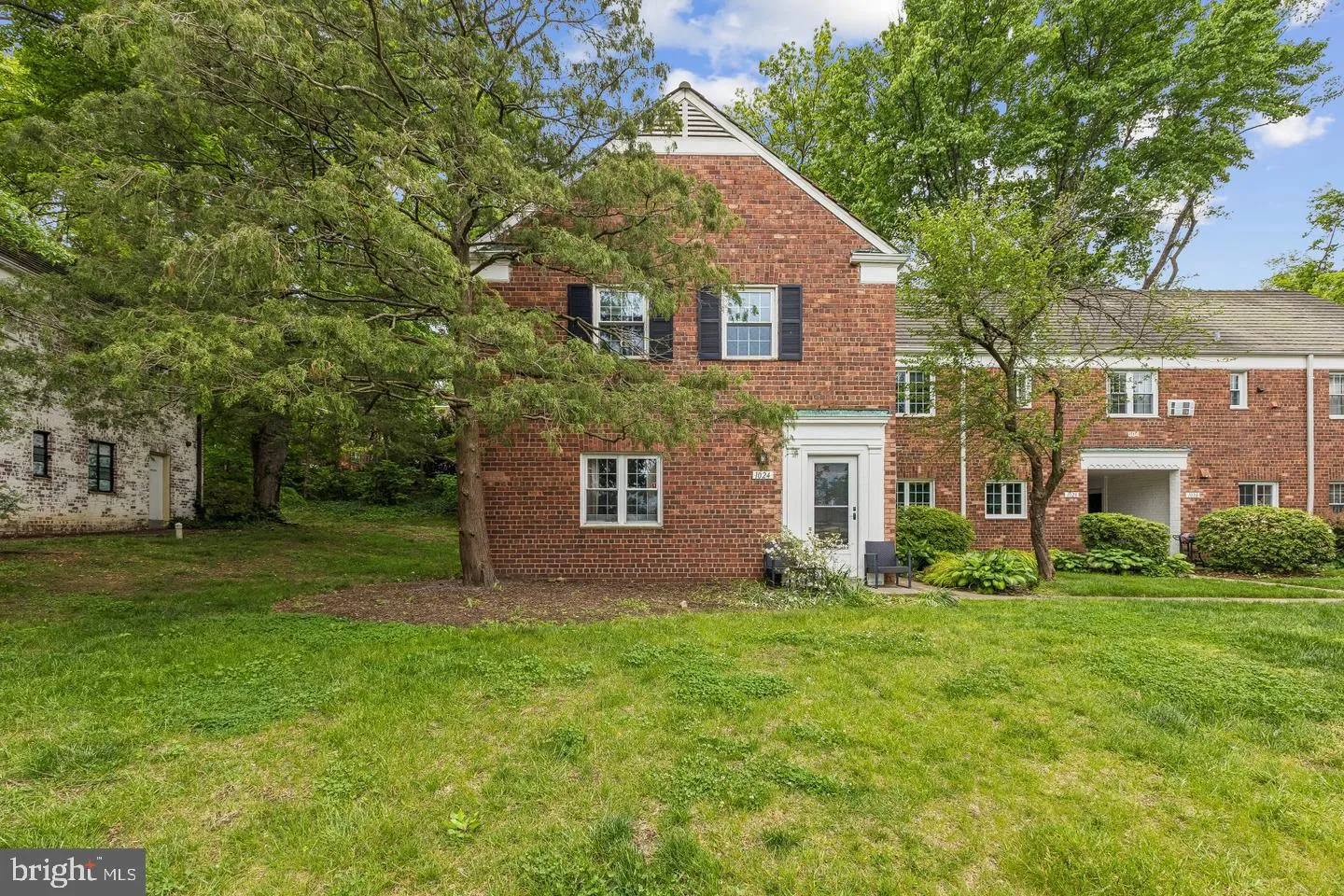 1024 VALLEY DRIVE, Alexandria, VA 22302