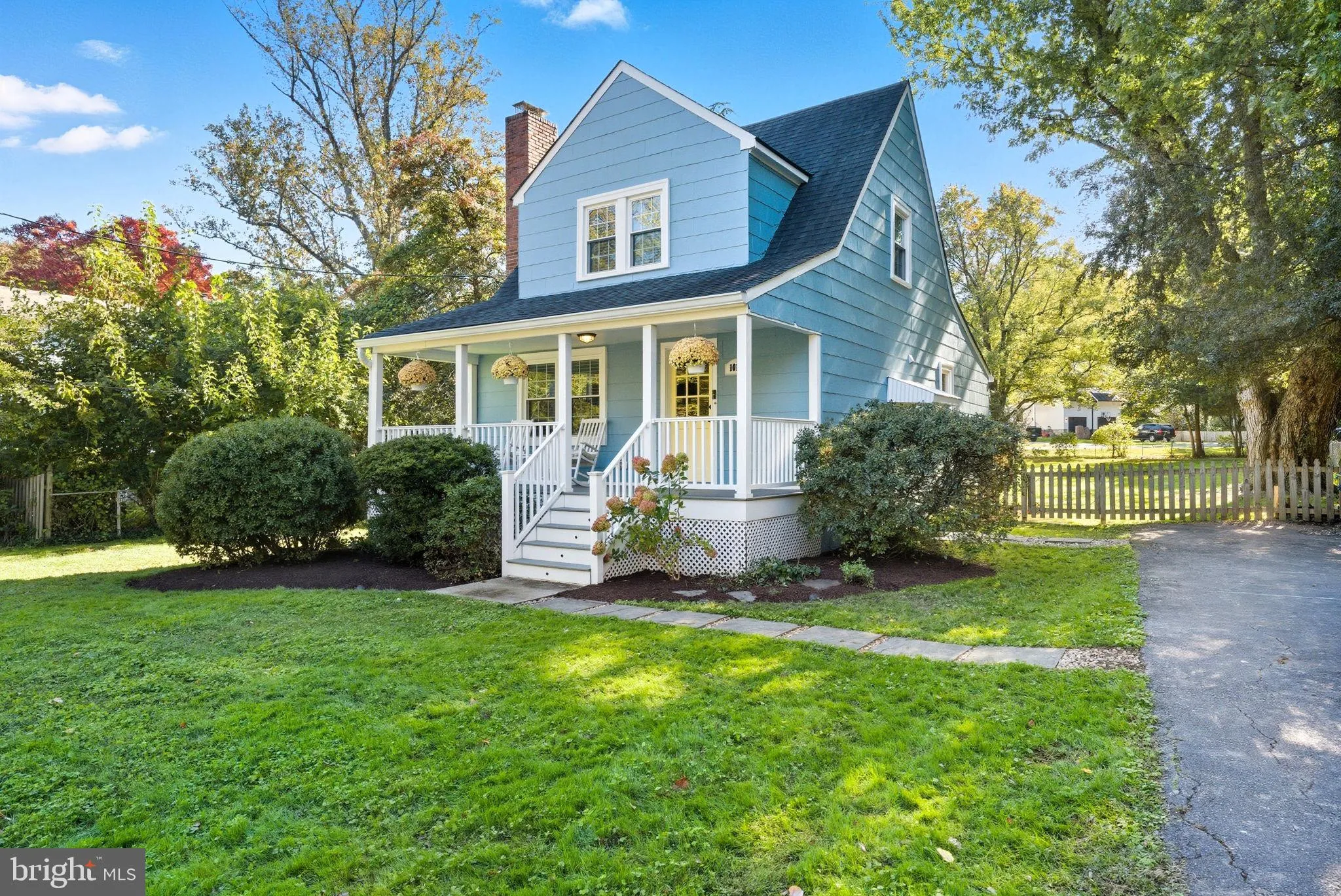 10123 DWIGHT AVENUE, Fairfax, VA 22032