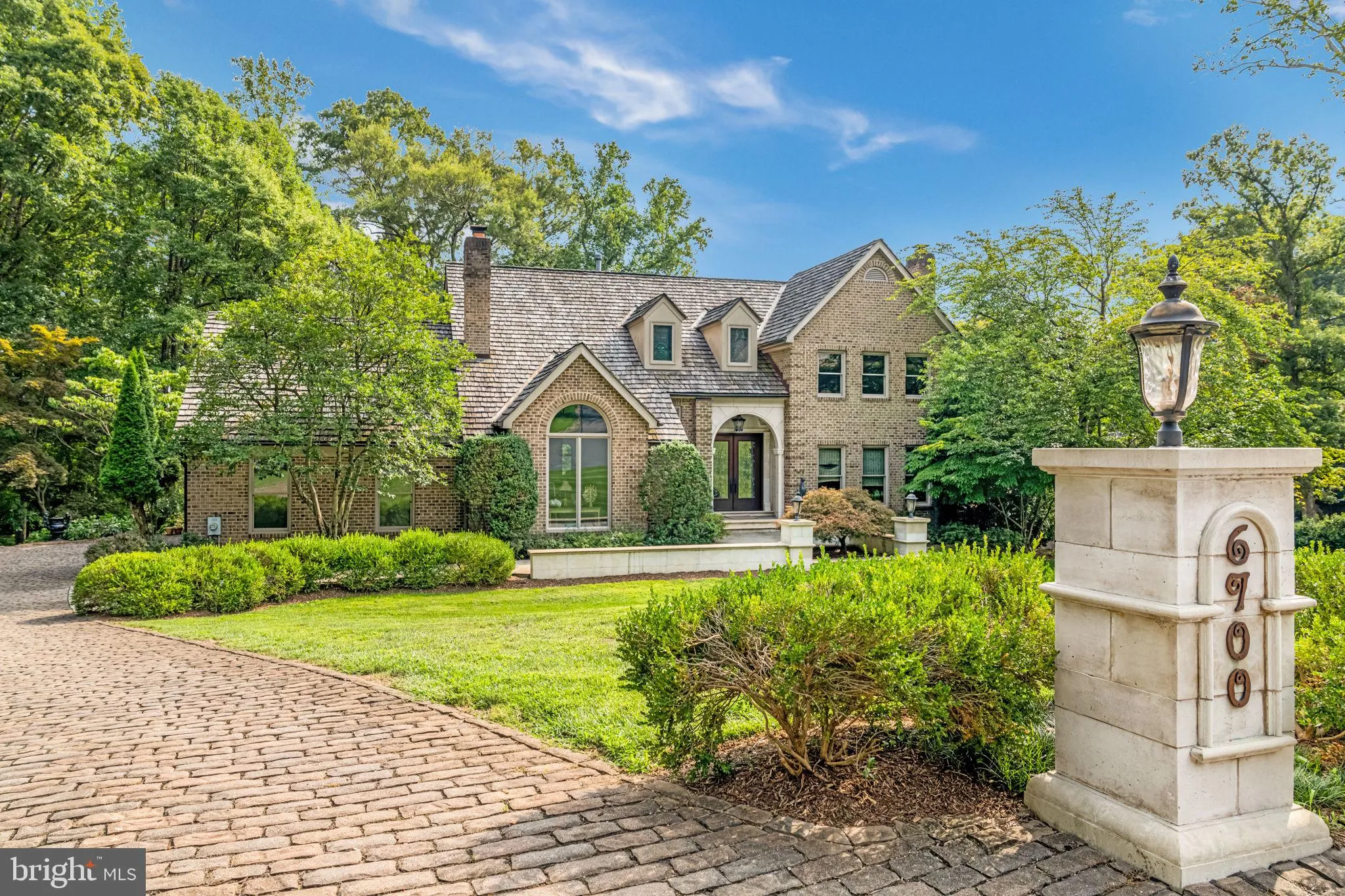 6700 VENDOME TERRACE, Bethesda, MD 20817