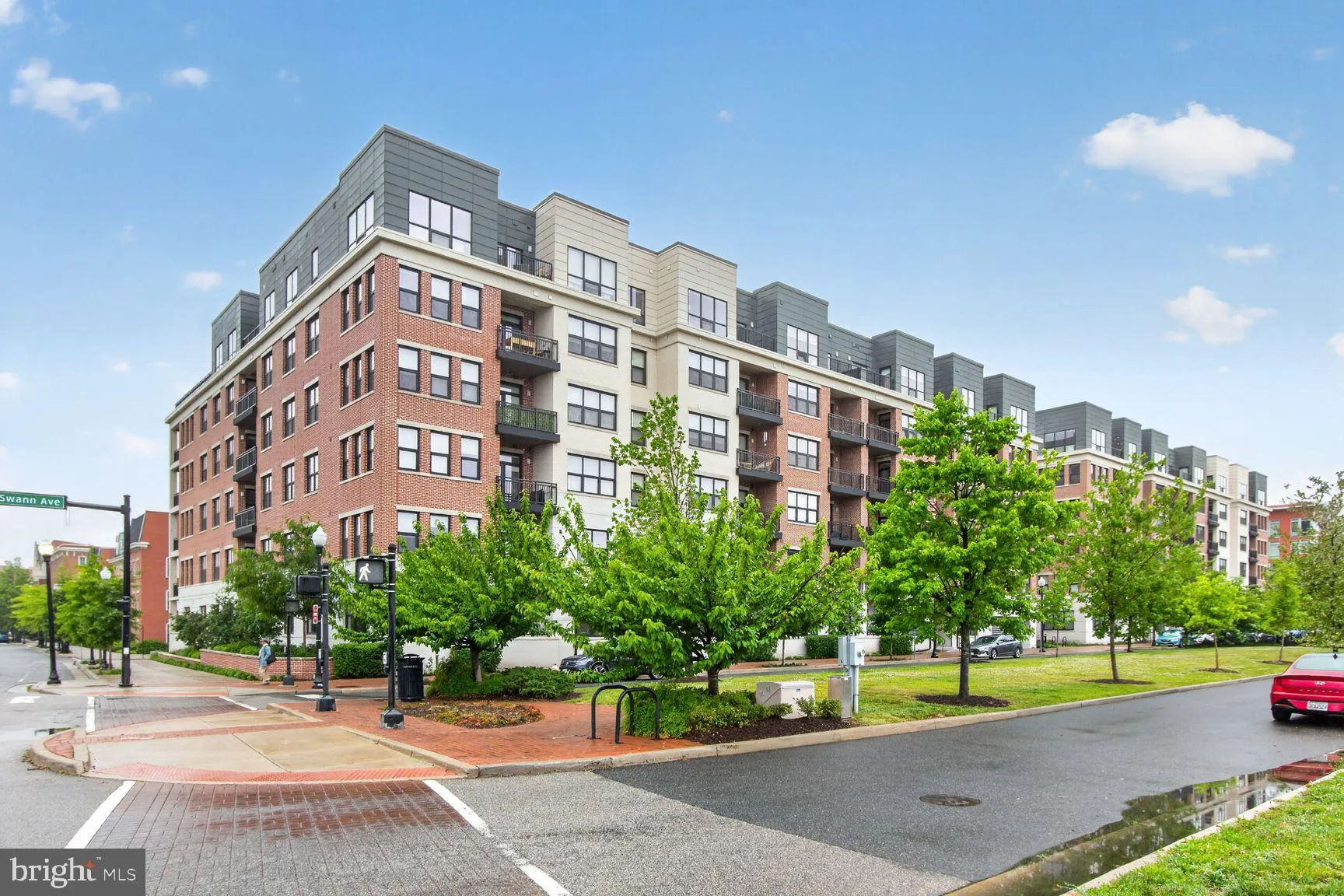 737 SWANN AVENUE, Alexandria, VA 22301