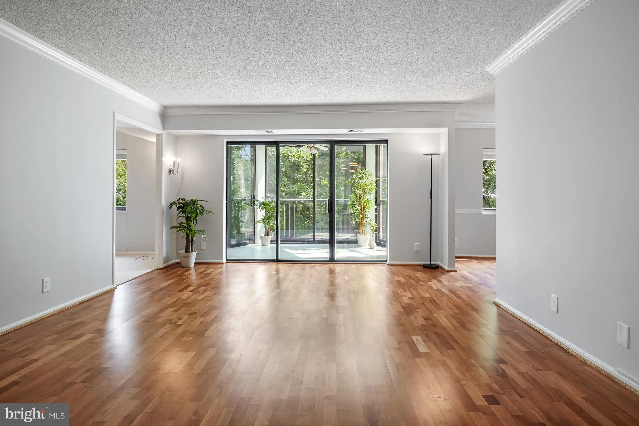 5901 MOUNT EAGLE DRIVE, Alexandria, VA 22303