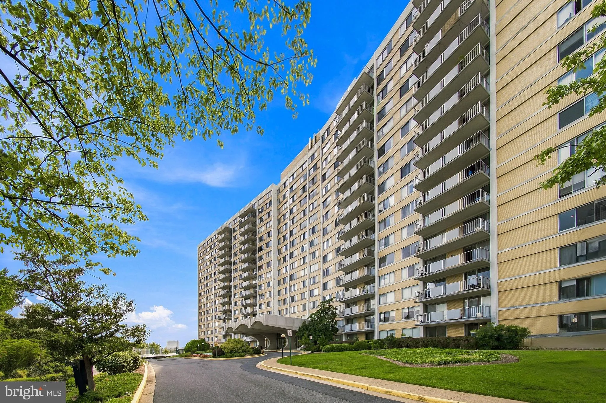 301 BEAUREGARD STREET, Alexandria, VA 22312