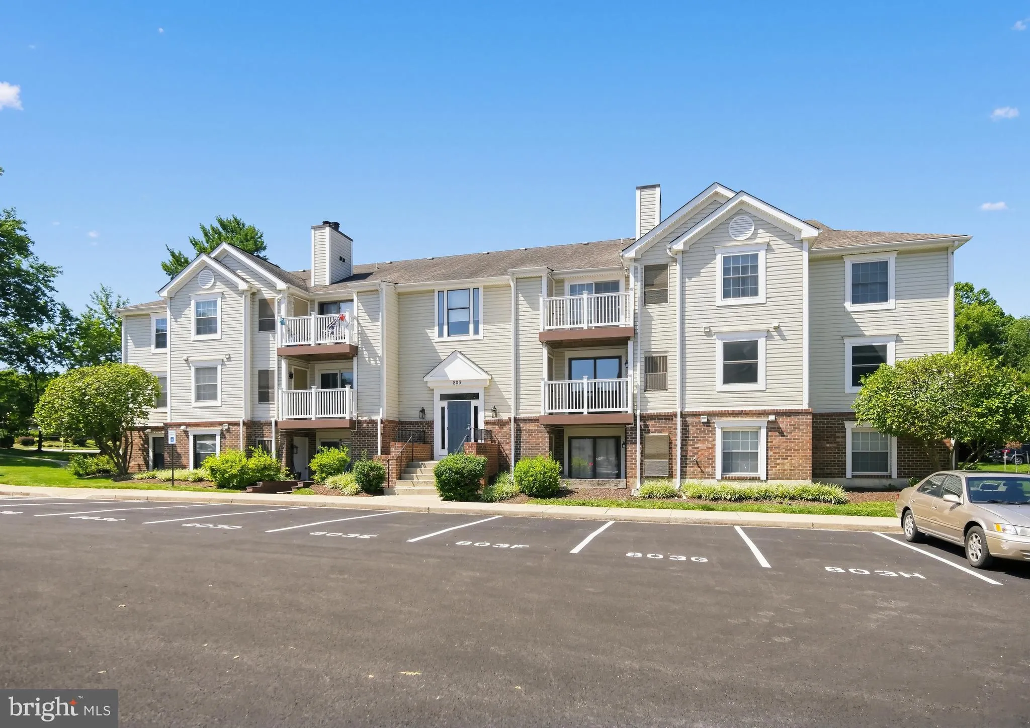 803 STRATFORD WAY, Frederick, MD 21701