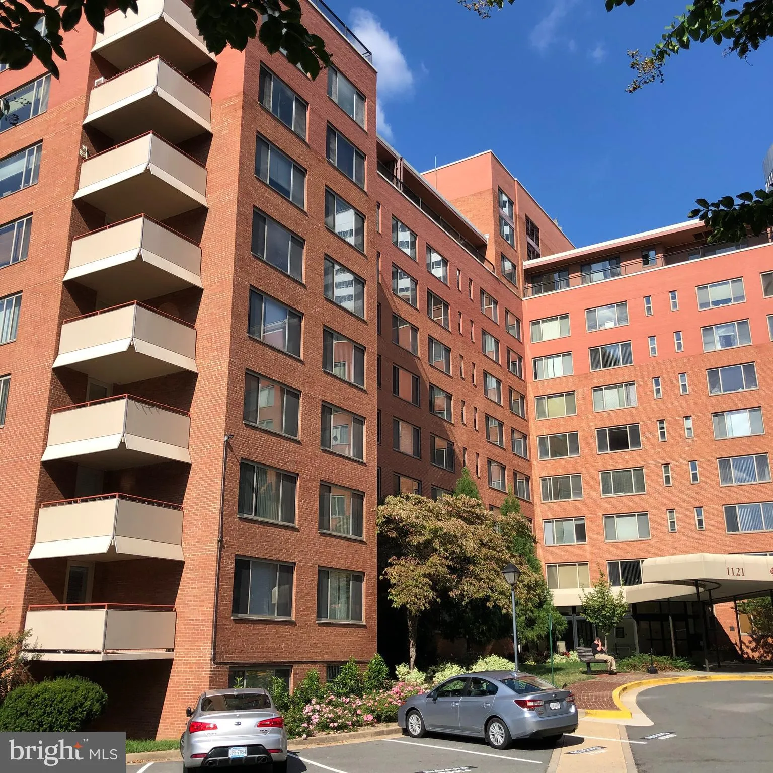 1021 ARLINGTON BOULEVARD, Arlington, VA 22209