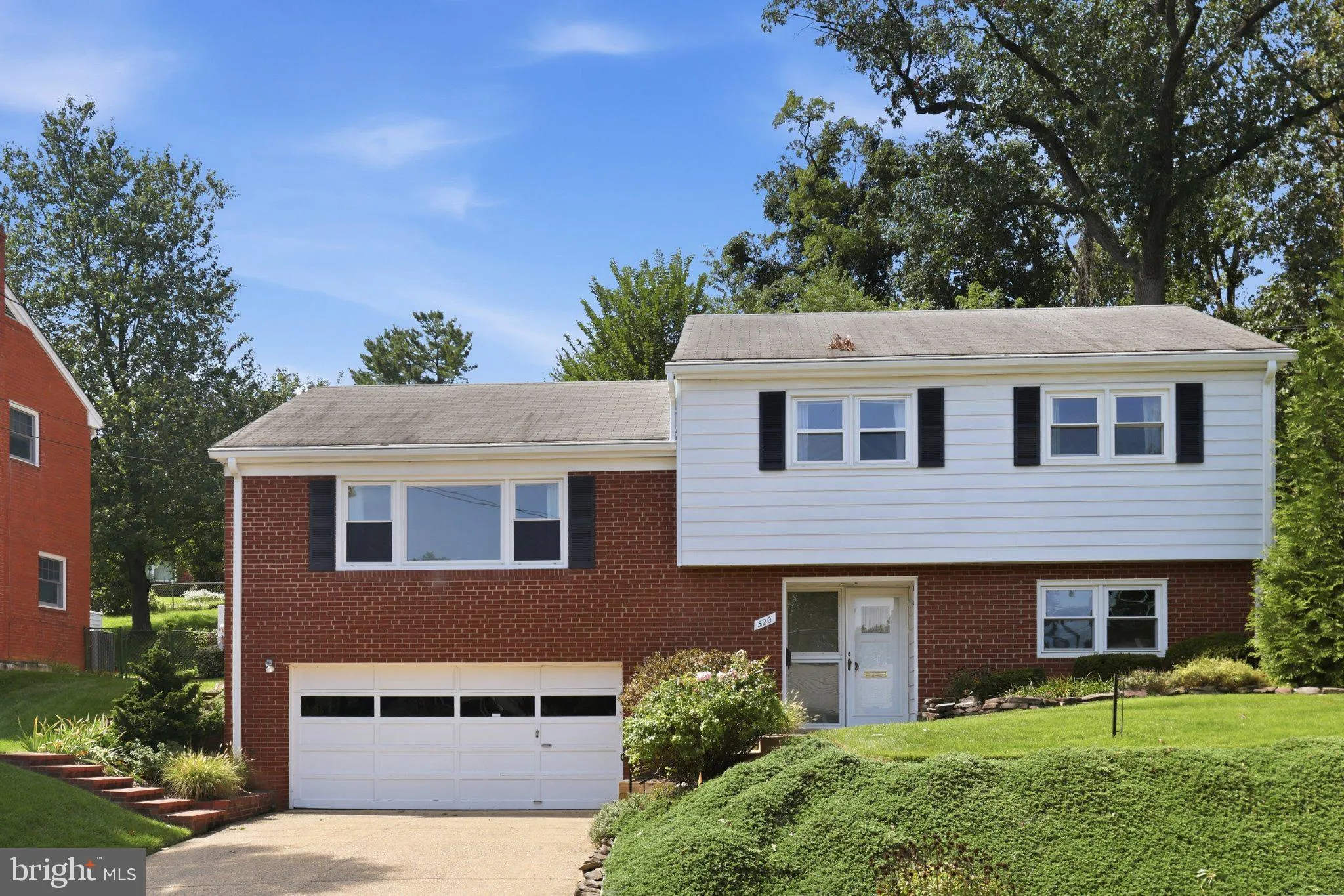 520 LIVINGSTON STREET, Arlington, VA 22203