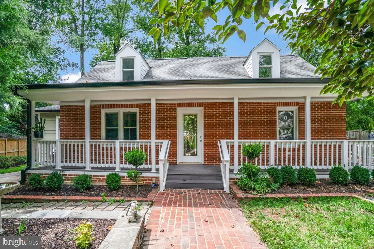 7318 POPLAR COURT, Falls Church, VA 22042