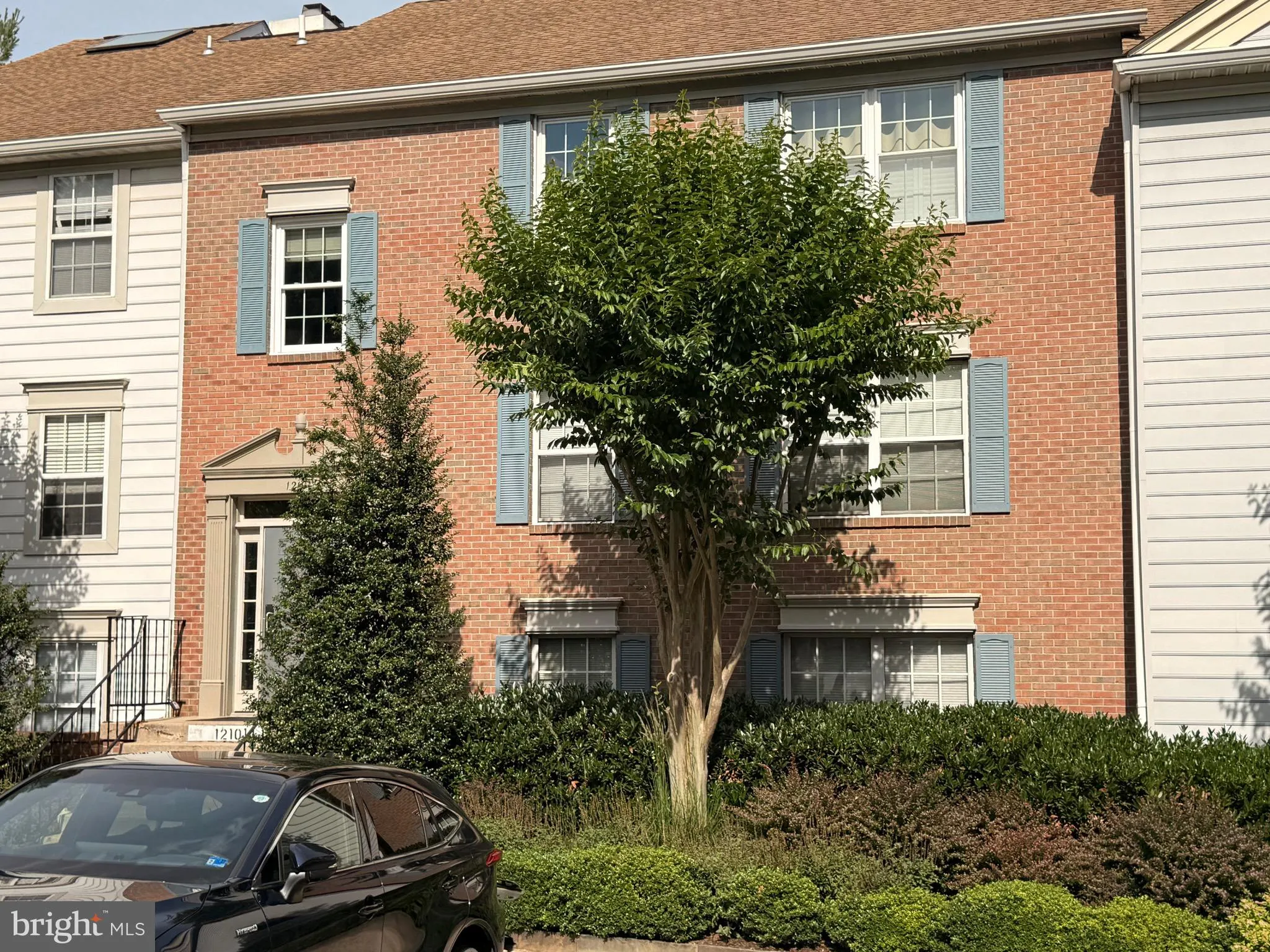 12101 GREENWOOD COURT, Fairfax, VA 22033