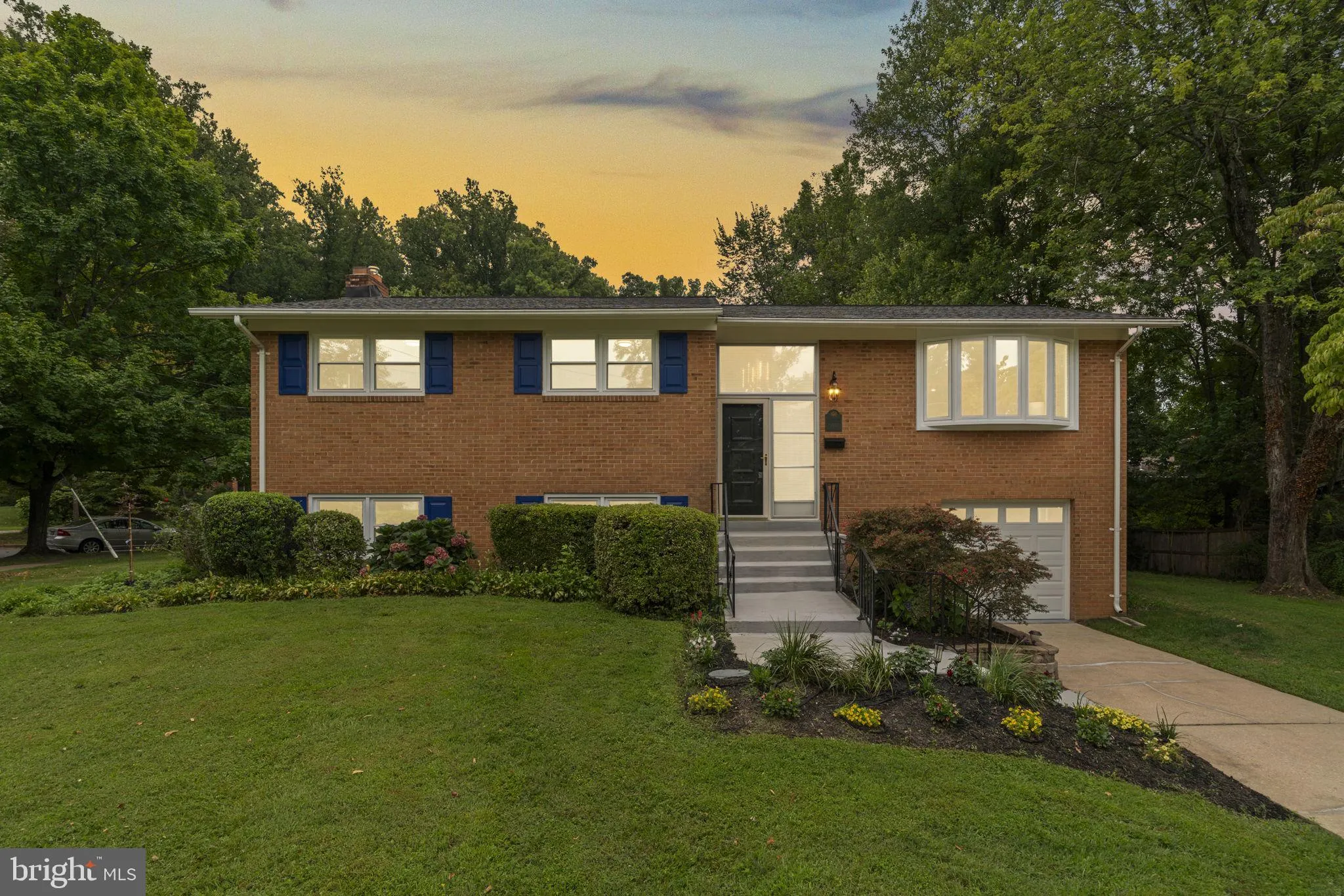 6412 HOLLINS DRIVE, Bethesda, MD 20817