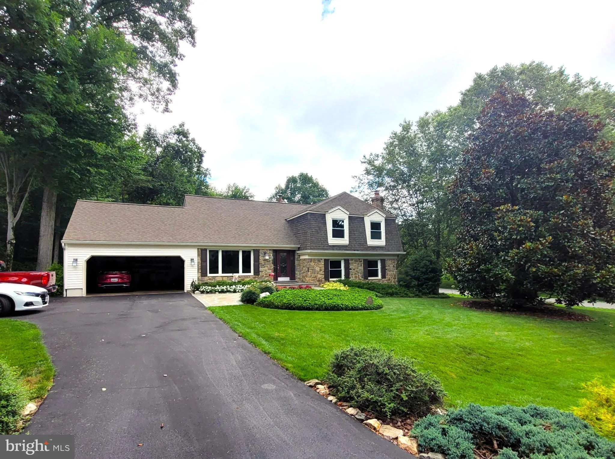 1901 GRAYSLAKE DRIVE, Silver Spring, MD 20906