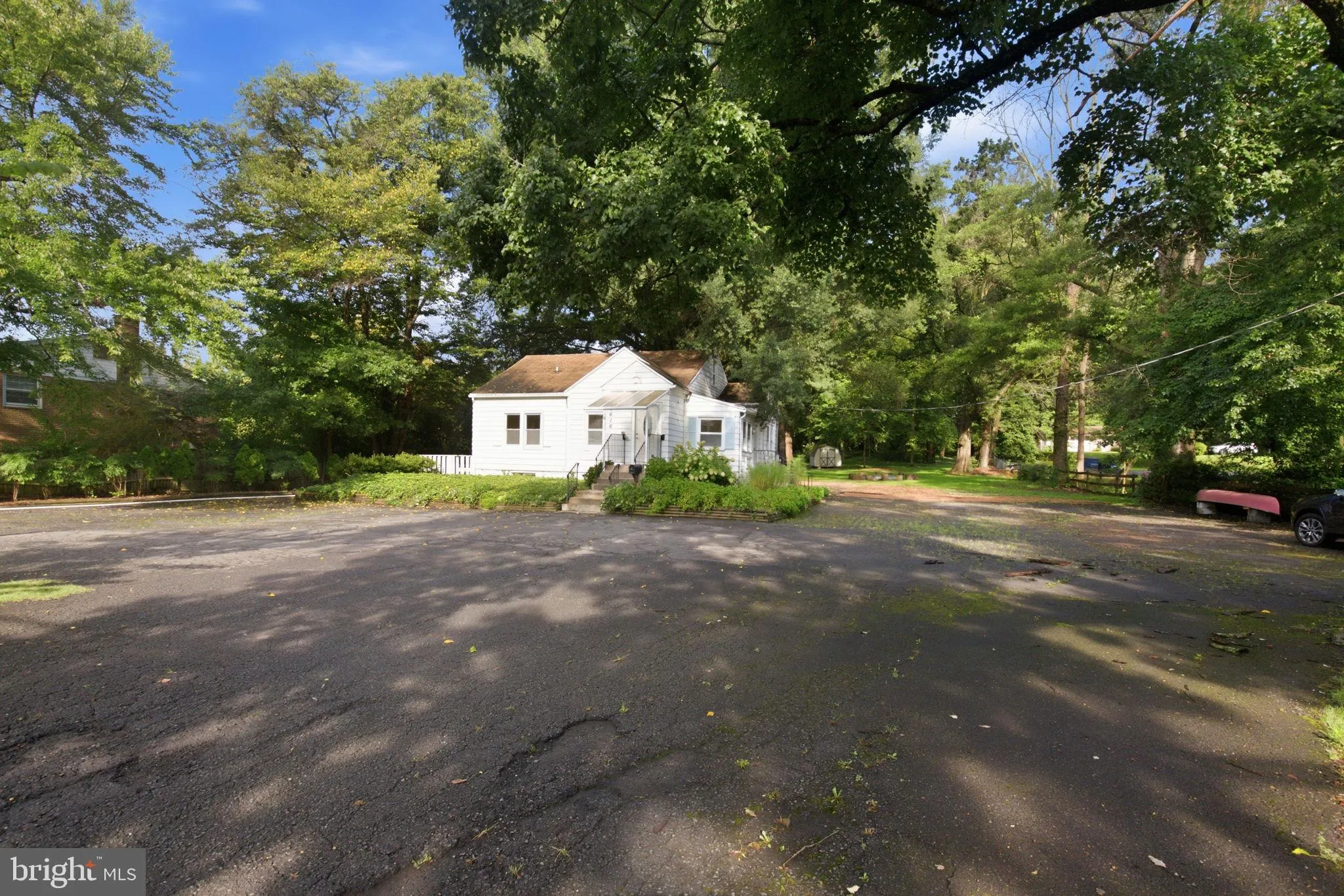 4616 RAVENSWORTH ROAD, Annandale, VA 22003