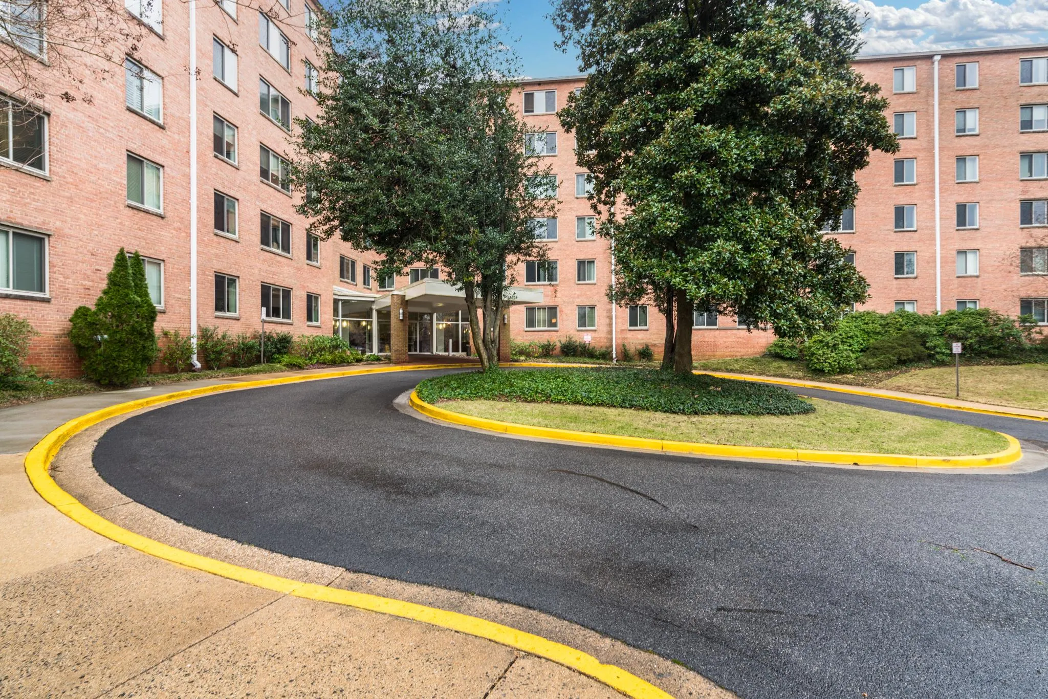 3000 SPOUT RUN PARKWAY, Arlington, VA 22201