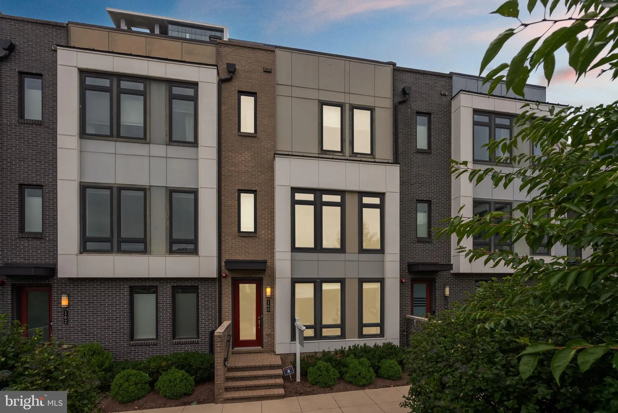 160 IKE DRIVE, Alexandria, VA 22314