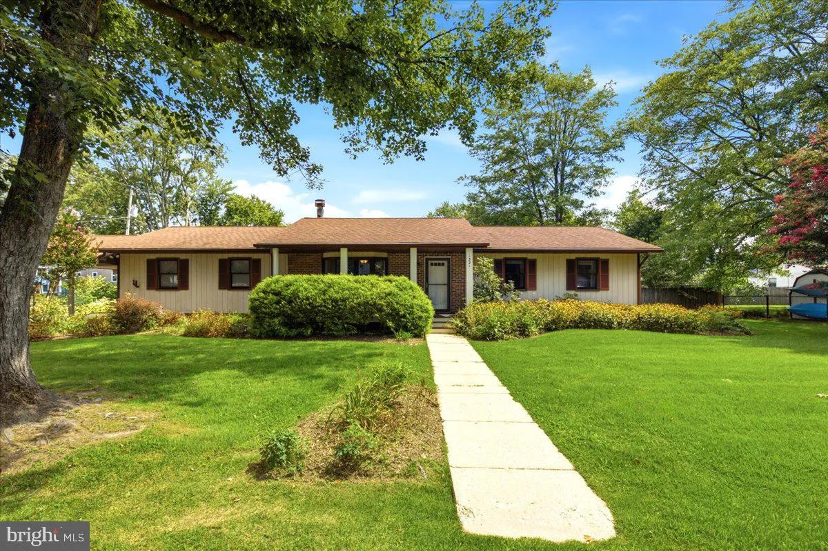1321 ELLICOTT AVENUE, Churchton, MD 20733