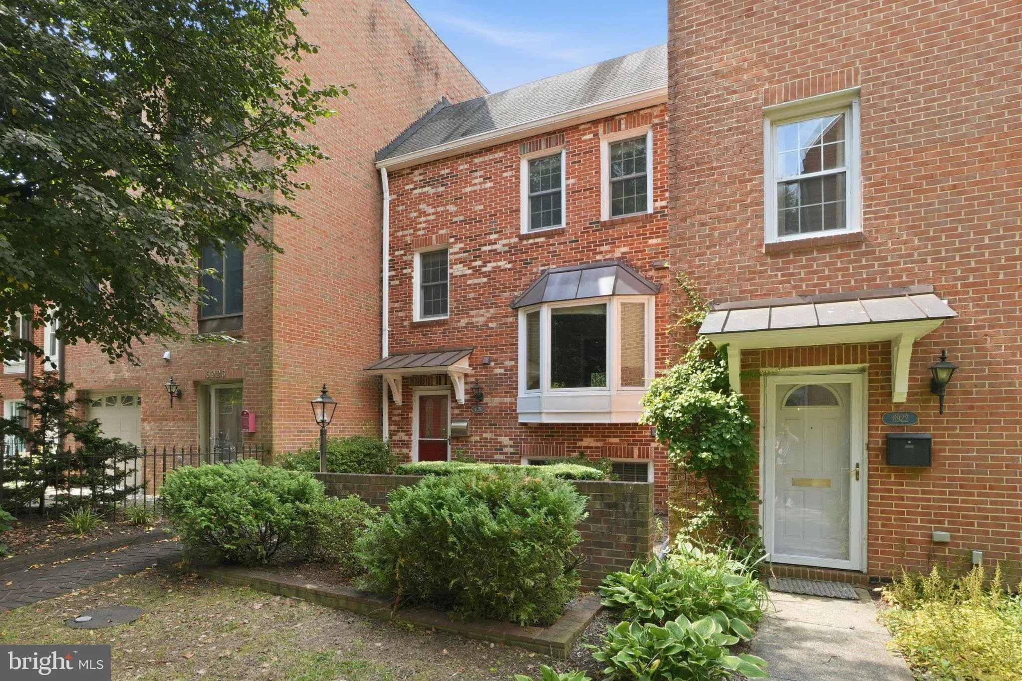6924 MCLEAN PARK MANOR COURT, Mclean, VA 22101
