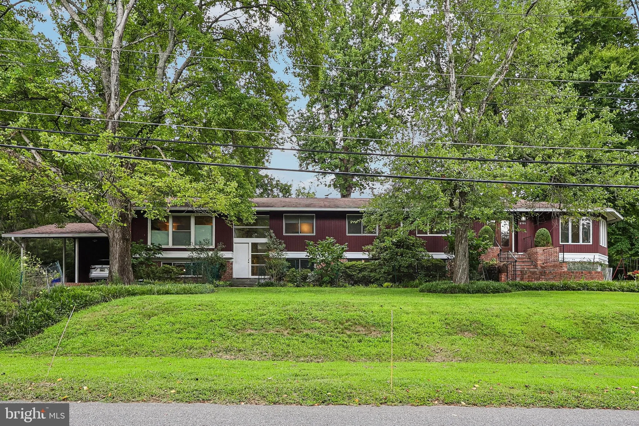 8901 CHARRED OAK DRIVE, Bethesda, MD 20817