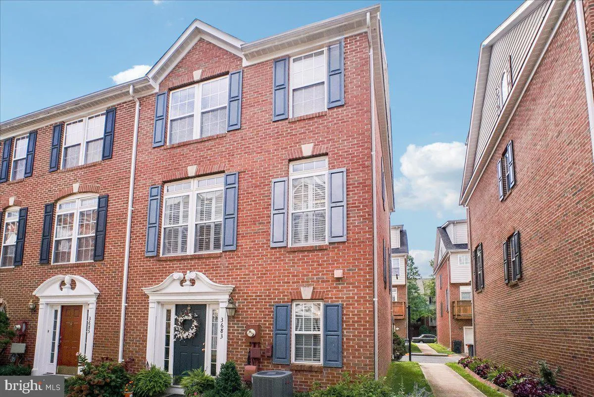 3683 MADISON VIEW LANE, Falls Church, VA 22041