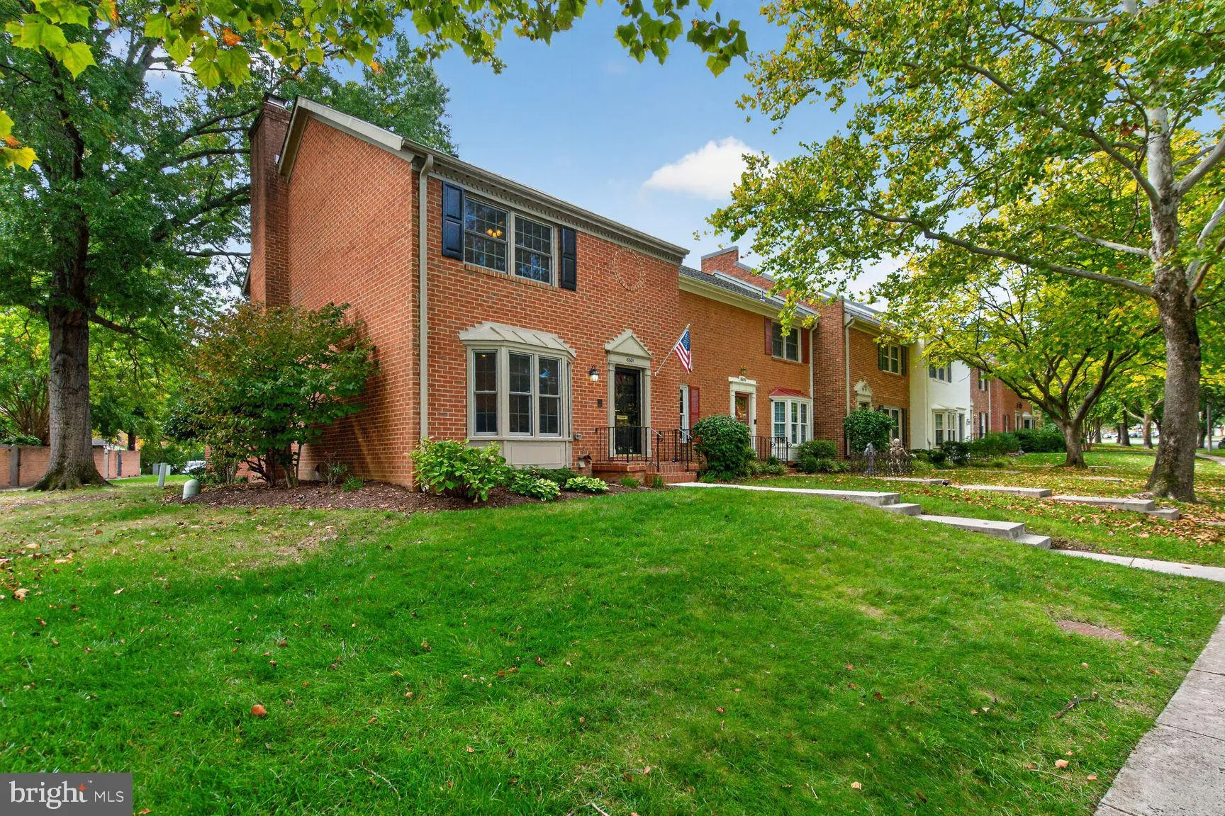 8501 FORRESTER BOULEVARD, Springfield, VA 22152