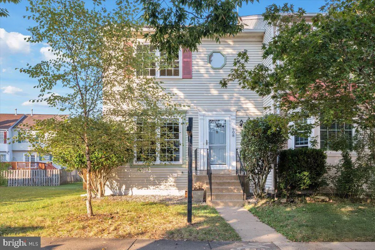 908 SMARTTS LANE, Leesburg, VA 20176