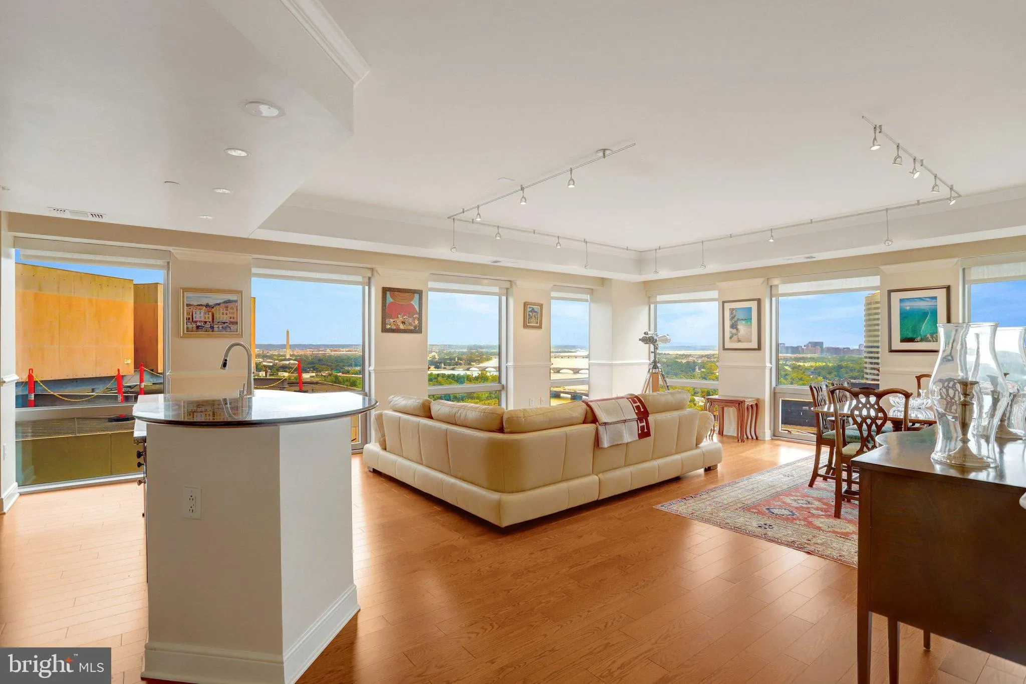 1111 19TH STREET, Arlington, VA 22209