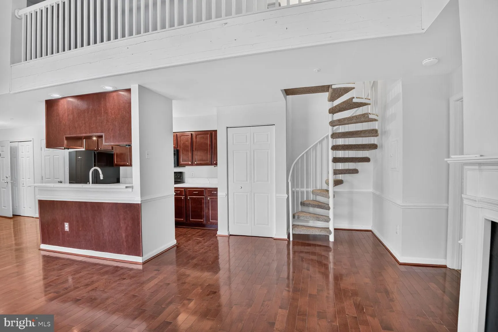 9816 LAKE POINTE COURT, Upper Marlboro, MD 20774