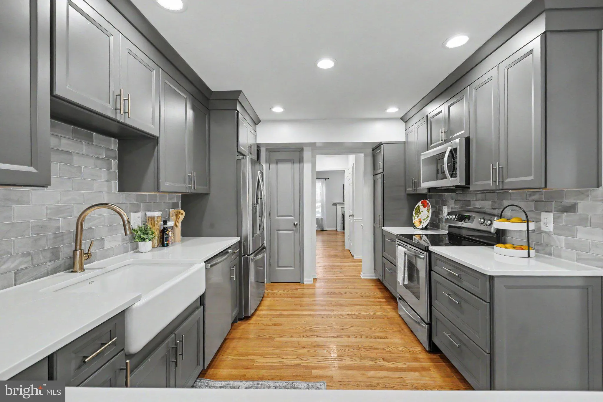 6154 WELLINGTON COMMONS DRIVE, Alexandria, VA 22310