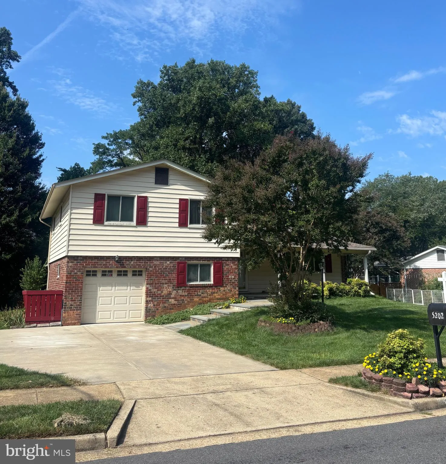 5202 RICHARDSON DRIVE, Fairfax, VA 22032
