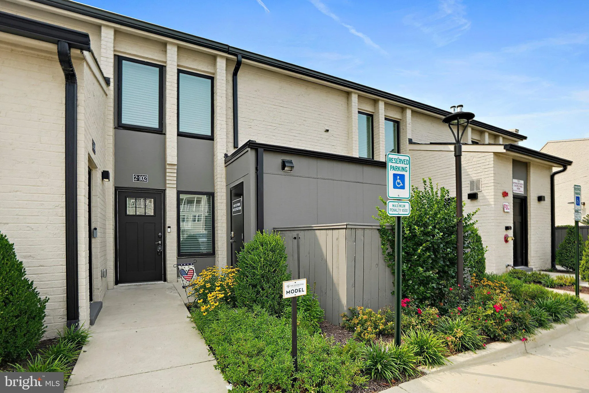 19510 VILLAGE WALK DRIVE, Montgomery Village, MD 20886