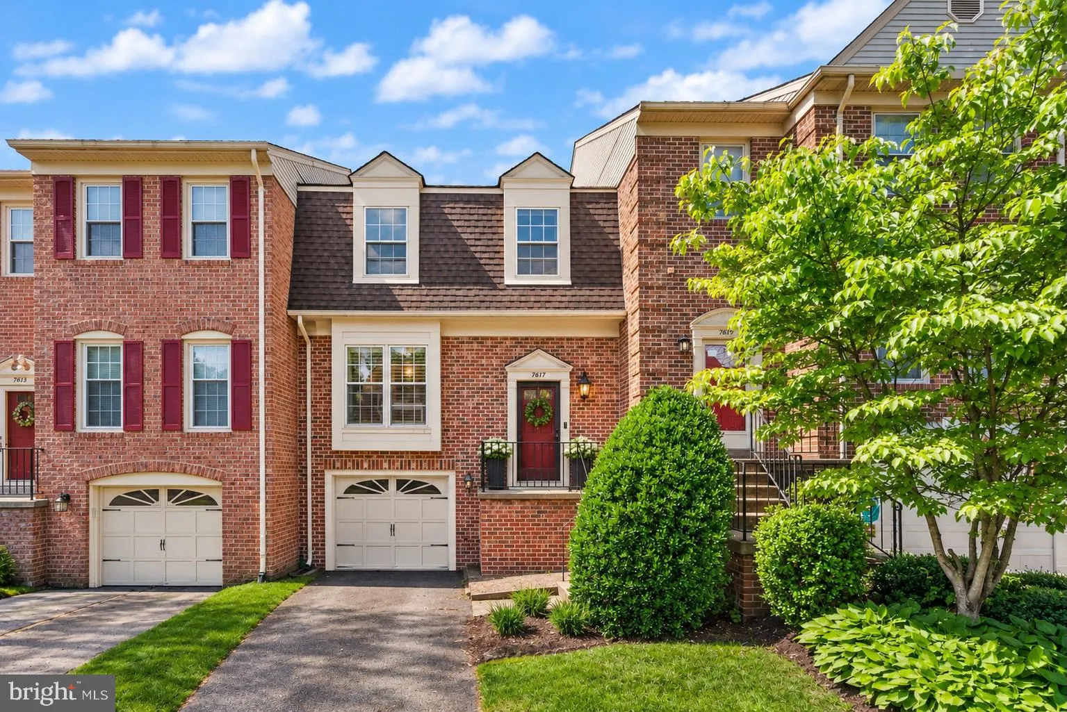 7877 HAMPTON VILLAGE PASS, Annandale, VA 22003