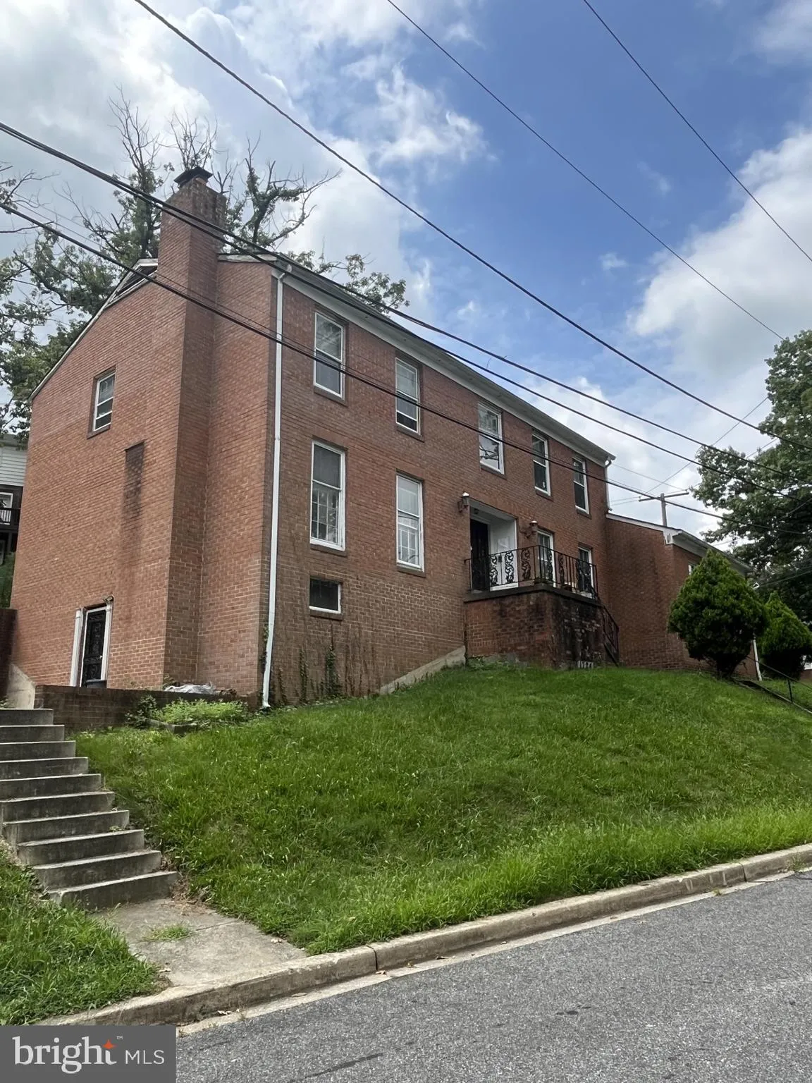 1724 31ST STREET, Washington, DC 20020