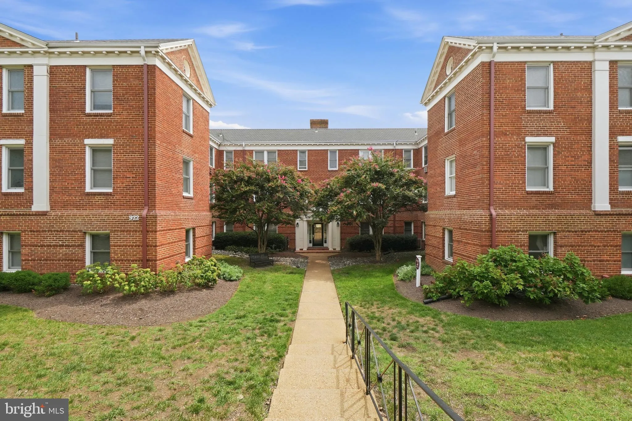 922 WASHINGTON STREET, Alexandria, VA 22314