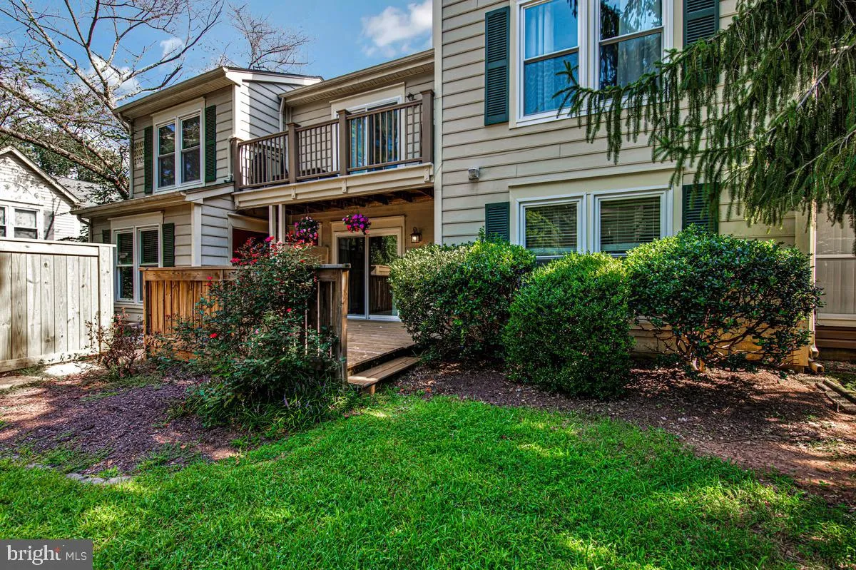 20103 WATERSIDE DRIVE, Germantown, MD 20874