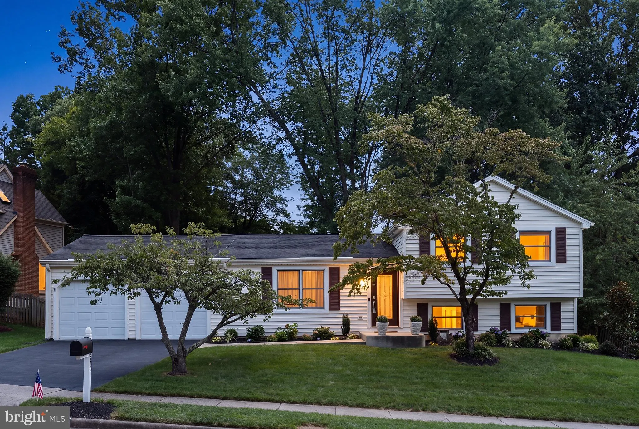 13742 CABELLS MILL DRIVE, Centreville, VA 20120