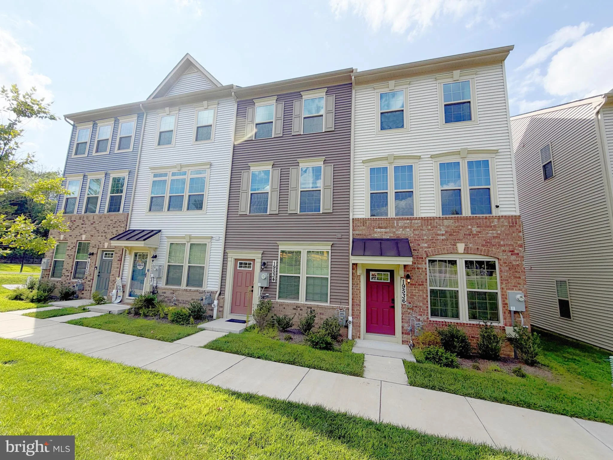19536 MONTGOMERY VILLAGE AVENUE, Montgomery Village, MD 20886