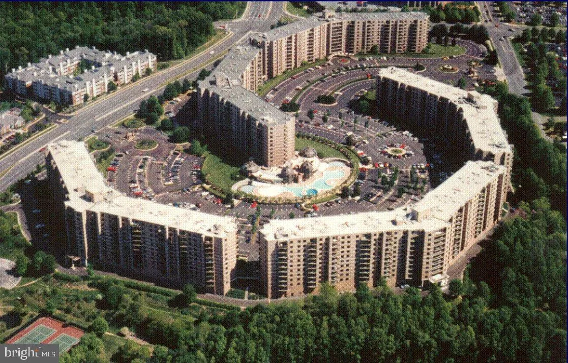 8350 GREENSBORO DRIVE, Mclean, VA 22102