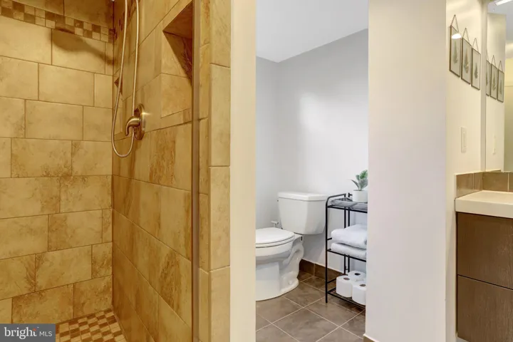 7907 Donelson Street, Alexandria, VA 22309