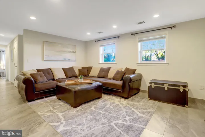 7907 Donelson Street, Alexandria, VA 22309