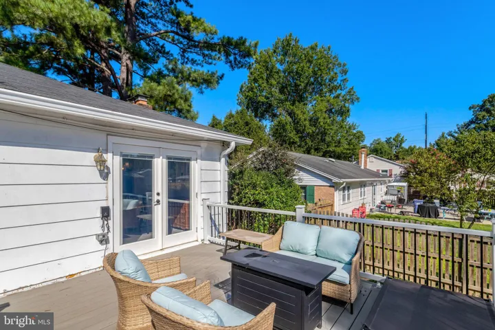 7907 Donelson Street, Alexandria, VA 22309