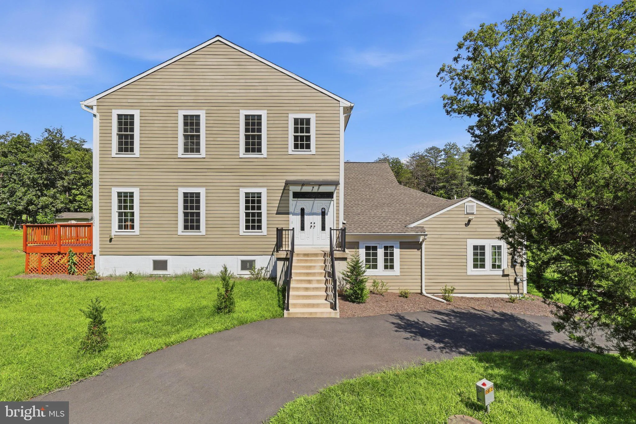 12304 POPES HEAD ROAD, Fairfax, VA 22030