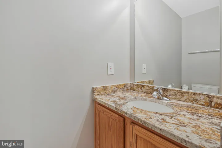 6988 Cromarty Drive, Alexandria, VA 22315
