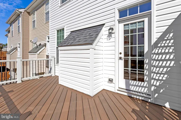 6988 Cromarty Drive, Alexandria, VA 22315