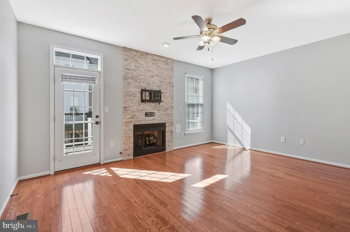 6988 Cromarty Drive, Alexandria, VA 22315
